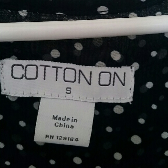 Cotton On sheer top - Picture 5 of 6